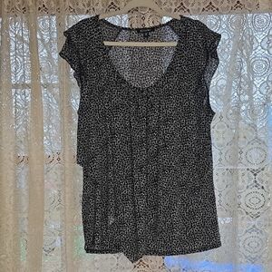 Roz & Ali Black and White Patterned Blouse